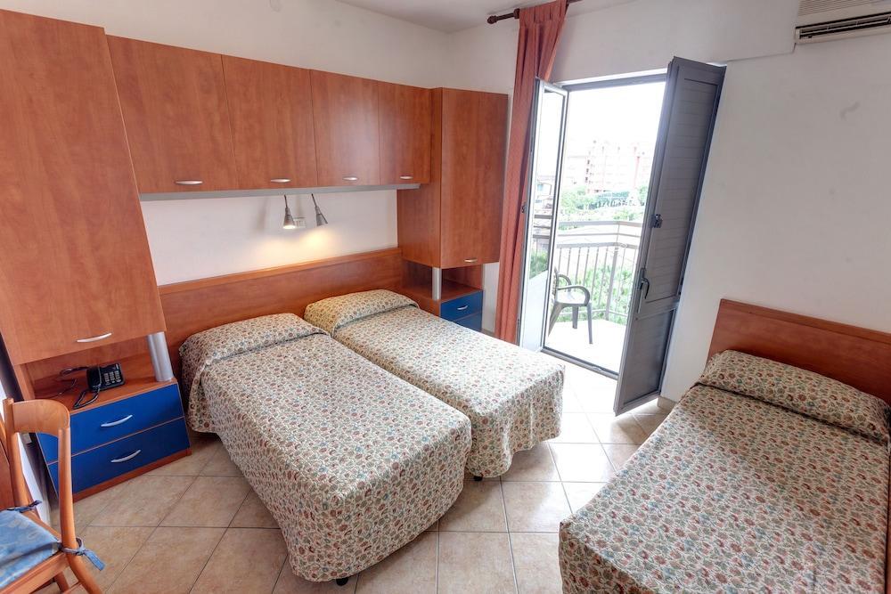 Hotel Frank ليدو دي يسولو المظهر الخارجي الصورة
